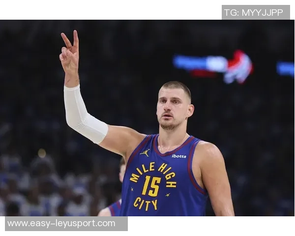 张佳玮分析掘金战术调整约基奇体力管理与布劳恩表现提升并行 张佳玮分析掘金战术调整约基奇体力管理与布劳恩表现提升并行